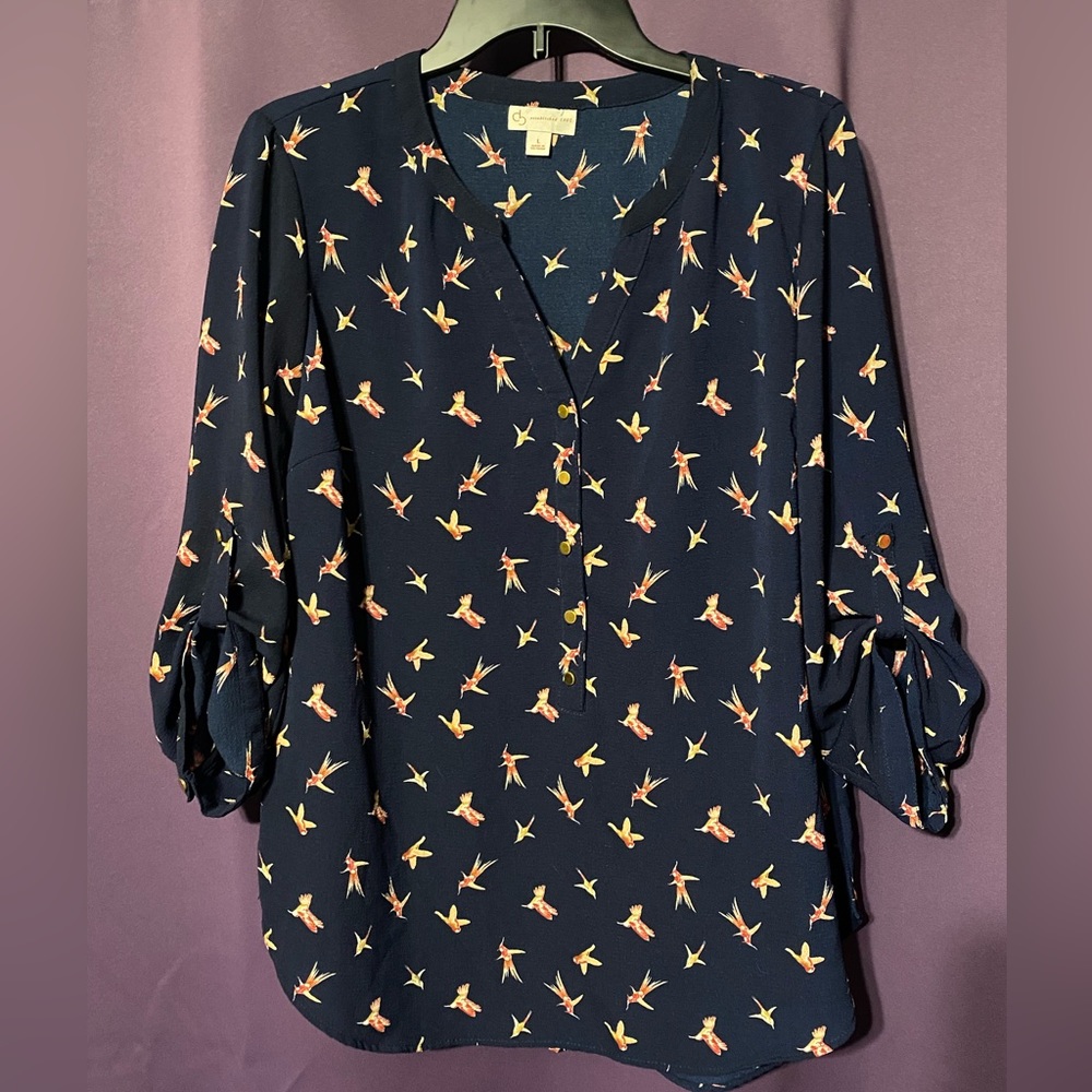 CB established 1962 blouse